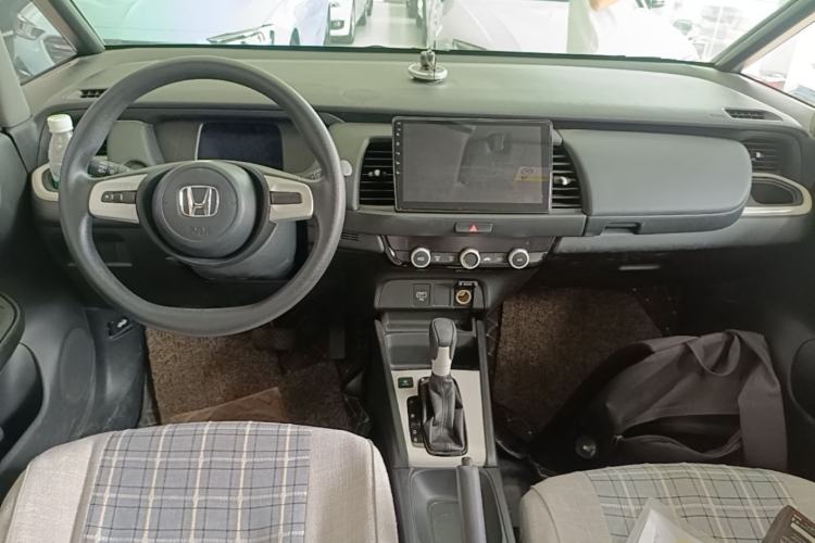 Used Honda Fit 2021 1.5L CVT Trend Edition Center Console