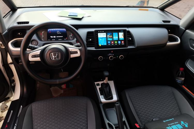 Used Honda Fit 2021 1.5L CVT Trendy Edition Center Console