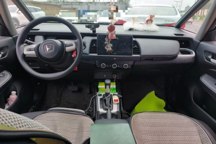 Used Honda Fit 2021 1.5L CVT Trend Edition Center Console