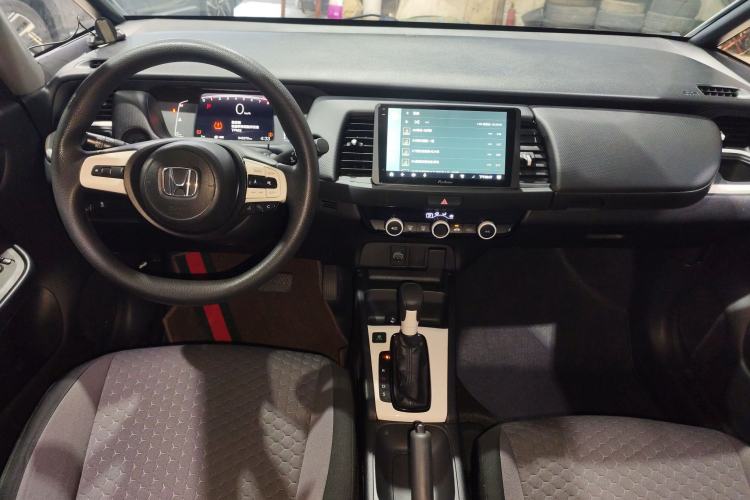Used Honda Fit 2021 1.5L CVT Trend Edition Center Console