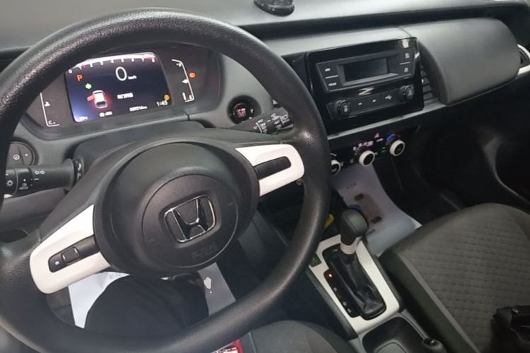 Used Honda Fit 2021 1.5L CVT Trend Edition Center Console