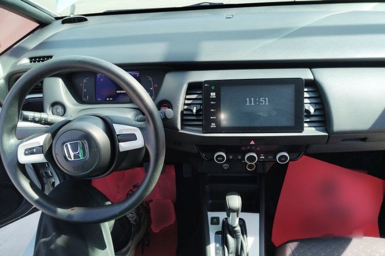 Used Honda Fit 2021 1.5L CVT Trend Edition Center Console