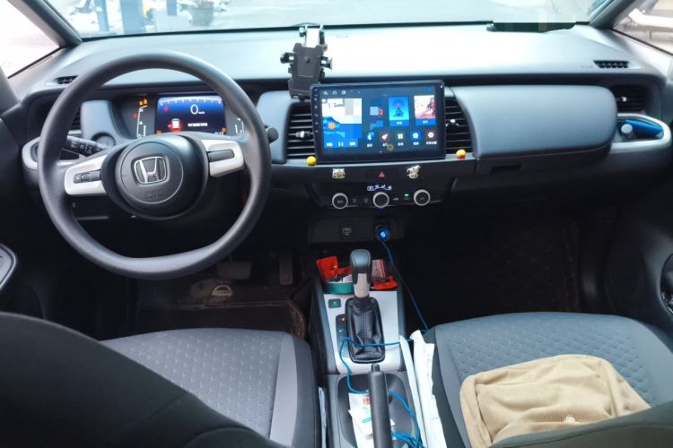 Used Honda Fit 2021 1.5L CVT Trend Edition Center Console