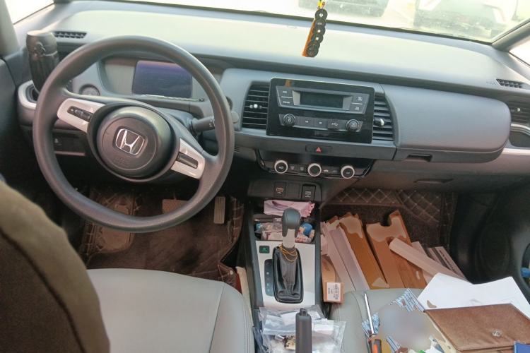 Used Honda Fit 2021 1.5L CVT Trend Edition Center Console