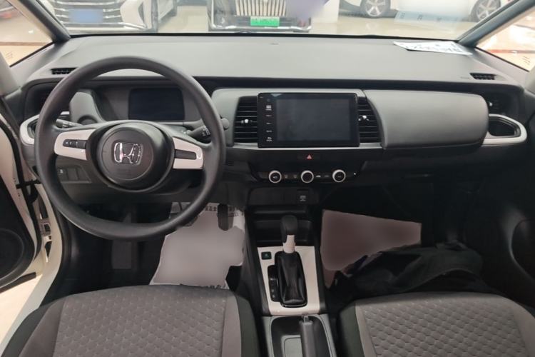 Used Honda Fit 2021 1.5L CVT Trend Edition Center Console