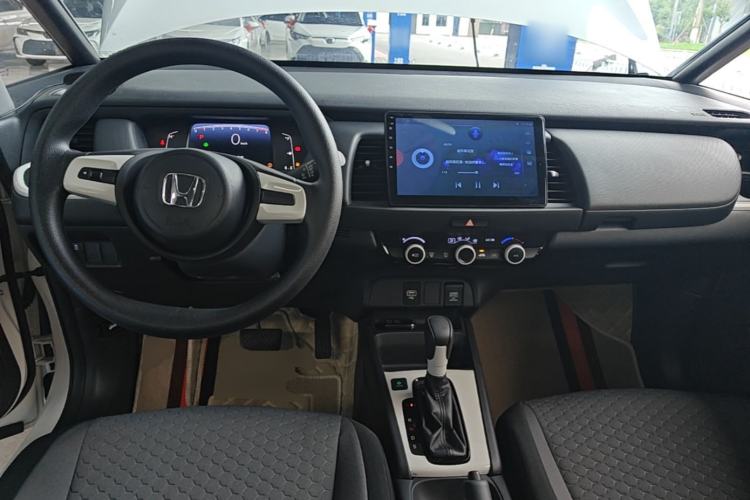 Used Honda Fit 2021 1.5L CVT Trendy Run Pro Edition Center Console