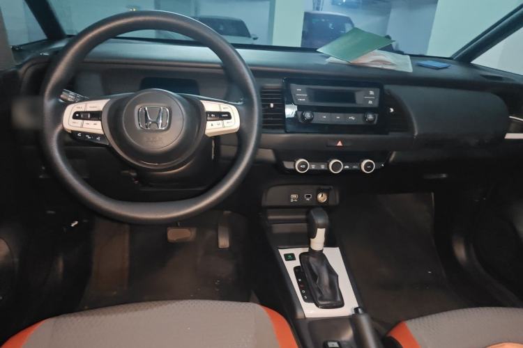 Used Honda Fit 2021 1.5L CVT Trend Edition Center Console