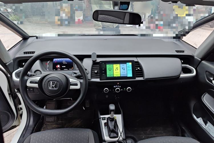 Used Honda Fit 2021 1.5L CVT Trend Edition Center Console