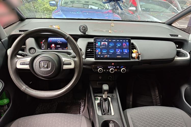 Used Honda Fit 2021 1.5L CVT Trend Edition Center Console