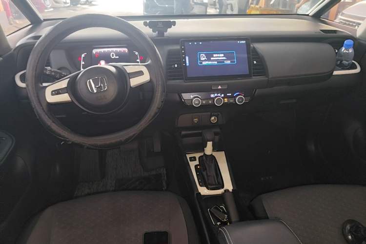 Used Honda Fit 2021 1.5L CVT Trend Edition Center Console