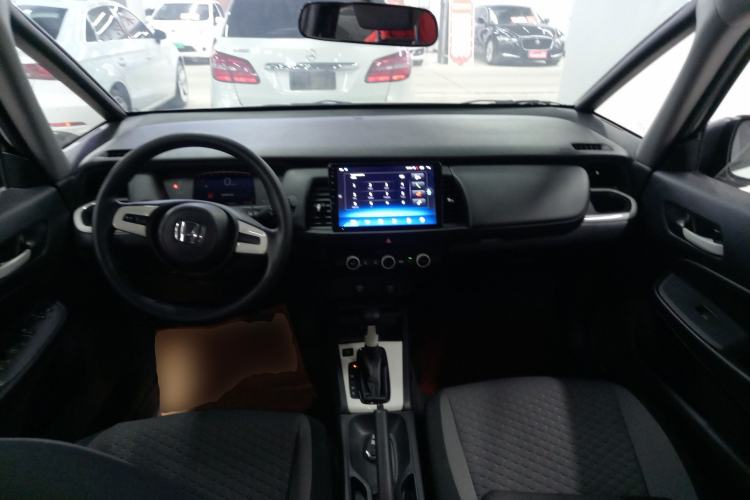 Used Honda Fit 2021 1.5L CVT Trend Edition Center Console