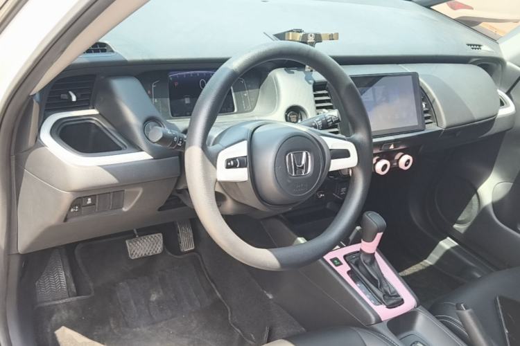 Used Honda Fit 2021 1.5L CVT Trend Edition Center Console