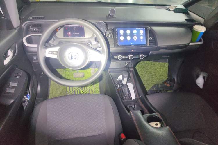 Used Honda Fit 2021 1.5L CVT Trendy Edition Center Console