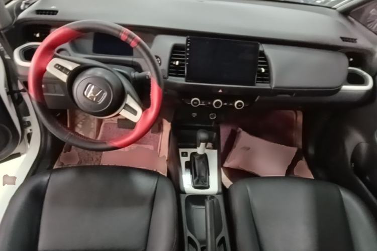Used Honda Fit 2021 1.5L CVT Trend Edition Center Console