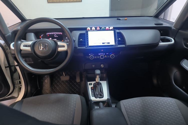Used Honda Fit 2021 1.5L CVT Trend Edition Center Console