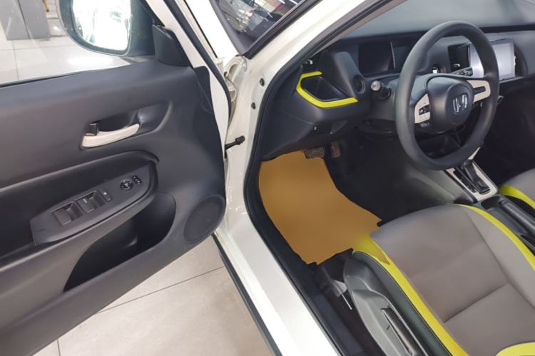 Used Honda Fit 2021 1.5L CVT Trendy Version Driver Seat