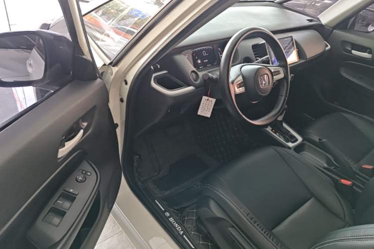 Used Honda Fit 2021 1.5L CVT Trendy Sports Edition Driver Seat