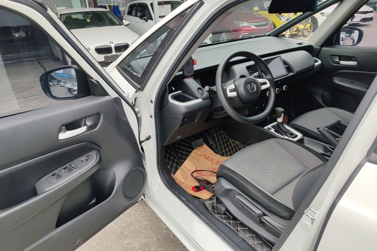 Used Honda Fit 2021 1.5L CVT Trendy Sports Edition Driver Seat