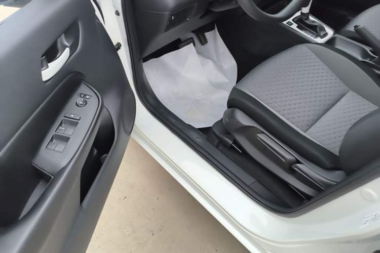 Used Honda Fit 2021 1.5L CVT Trendy Edition Driver Seat