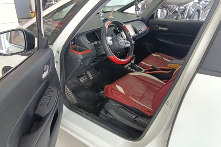 Used Honda Fit 2021 1.5L CVT Trendy Sports Edition Driver Seat