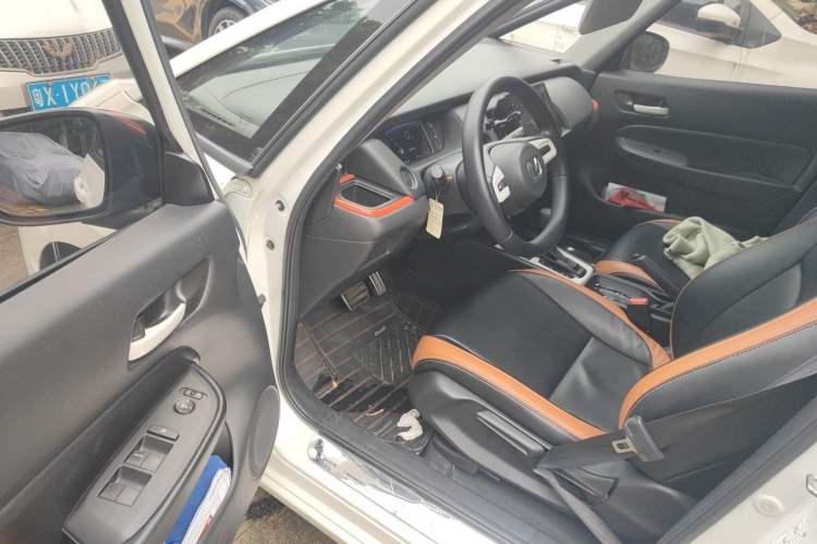 Used Honda Fit 2021 1.5L CVT Trendy Sports Edition Driver Seat