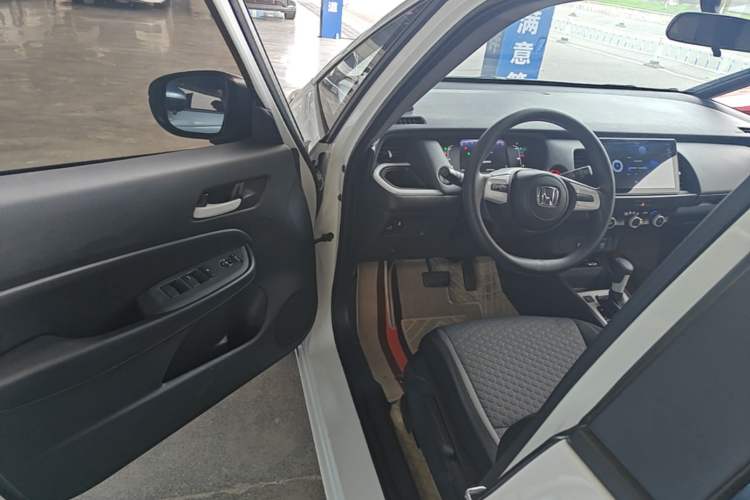 Used Honda Fit 2021 1.5L CVT Trendy Run Pro Edition Driver Seat