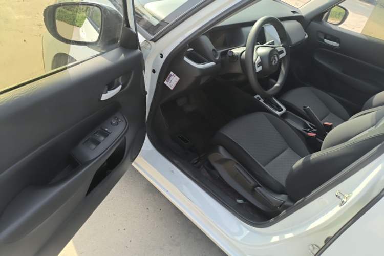 Used Honda Fit 2021 1.5L CVT Trendy Run Pro Edition Driver Seat