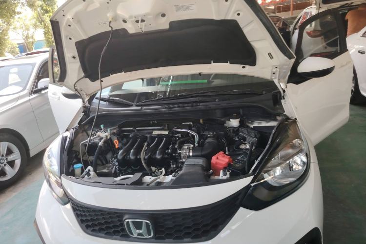 Used Honda Fit 2021 1.5L CVT Trend Edition Engine Bay