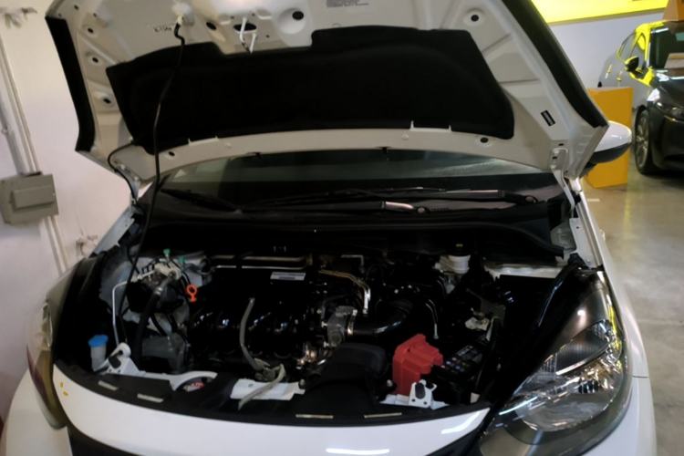 Used Honda Fit 2021 1.5L CVT Trend Edition Engine Bay