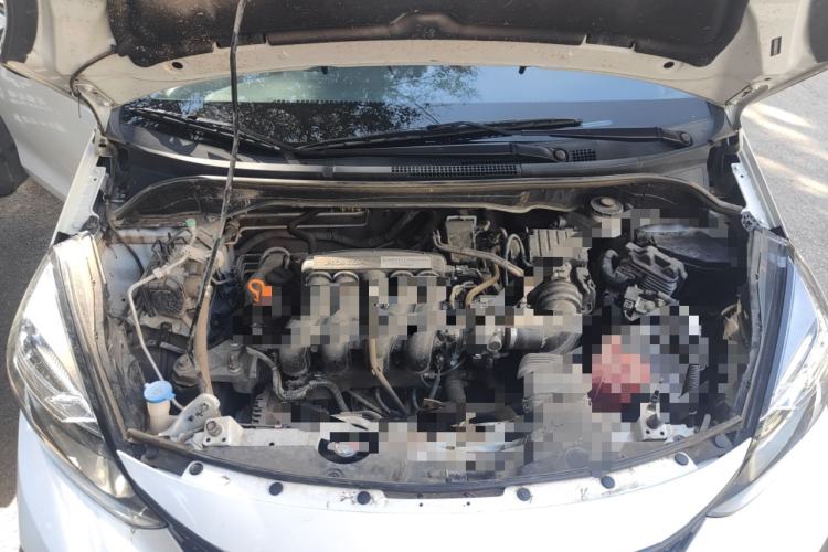 Used Honda Fit 2021 1.5L CVT Trendy Edition Engine Bay
