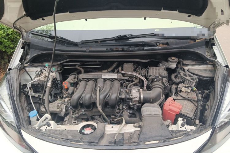 Used Honda Fit 2021 1.5L CVT Trendy Edition Engine Bay