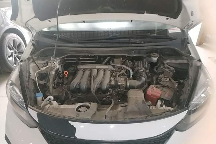 Used Honda Fit 2021 1.5L CVT Trend Edition Engine Bay