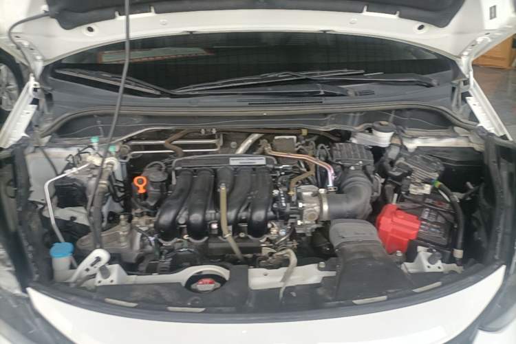 Used Honda Fit 2021 1.5L CVT Trend Edition Engine Bay