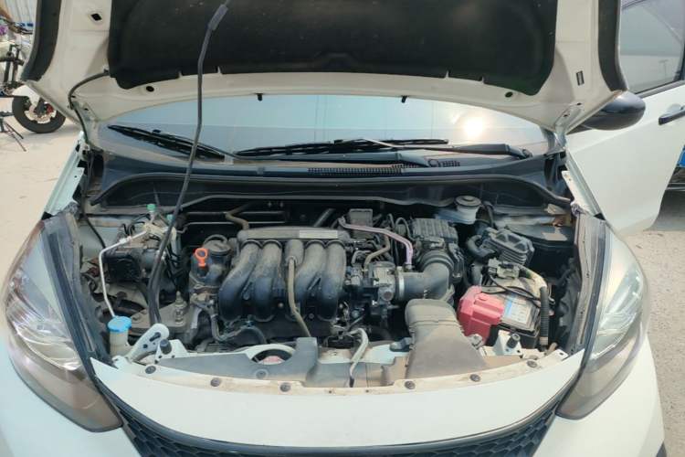 Used Honda Fit 2021 1.5L CVT Trendy Edition Engine Bay