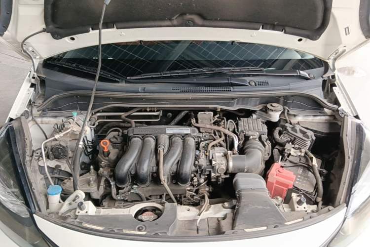 Used Honda Fit 2021 1.5L CVT Trend Edition Engine Bay