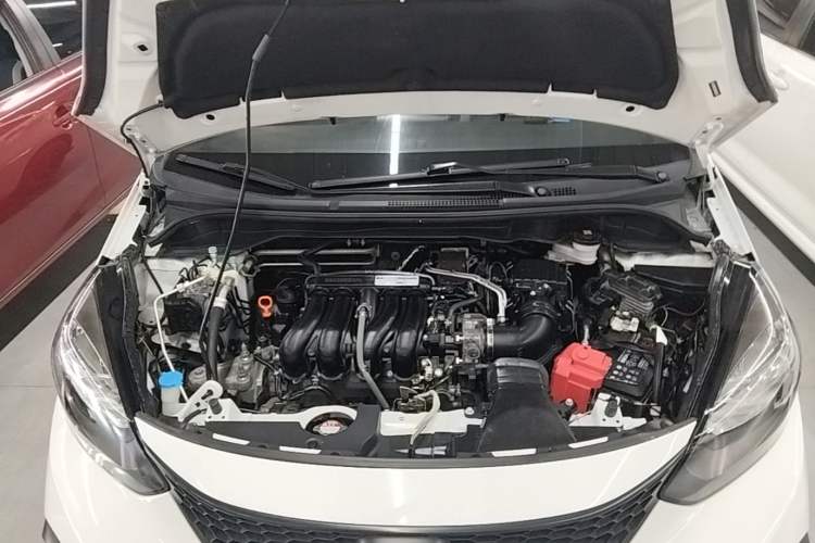 Used Honda Fit 2021 1.5L CVT Trendy Edition Engine Bay