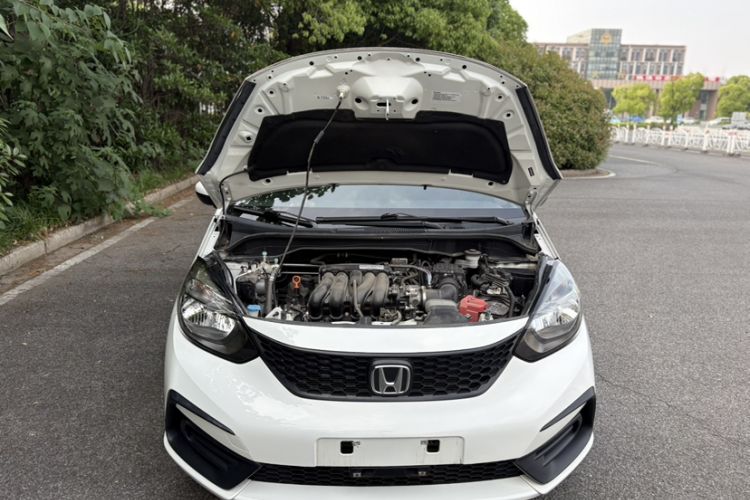 Used Honda Fit 2021 1.5L CVT Trend Edition Engine Bay