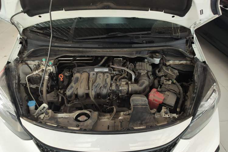 Used Honda Fit 2021 1.5L CVT Trend Edition Engine Bay