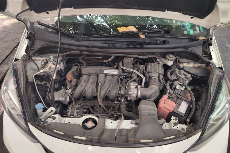 Used Honda Fit 2021 1.5L CVT Trendy Edition Engine Bay