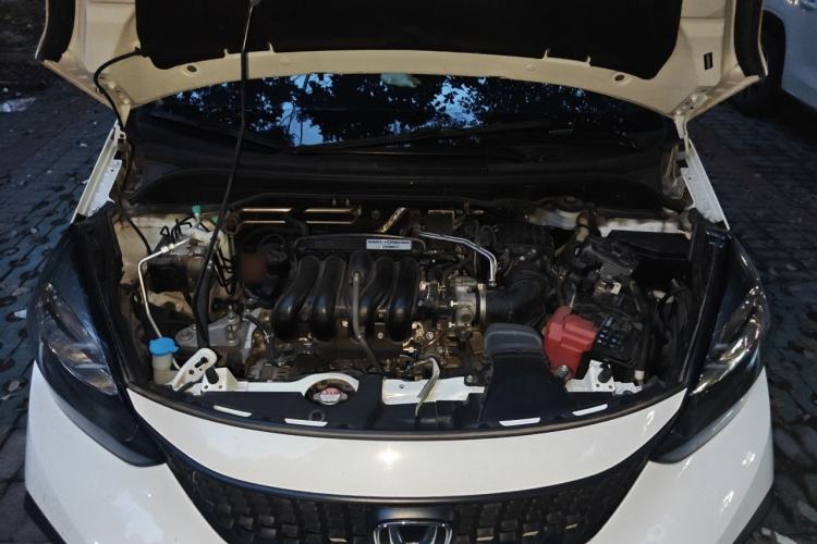 Used Honda Fit 2021 1.5L CVT Trend Edition Engine Bay