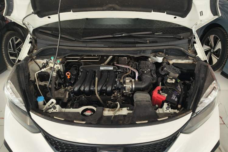 Used Honda Fit 2021 1.5L CVT Trend Edition Engine Bay