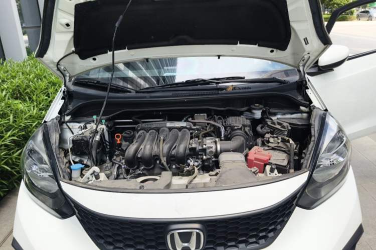 Used Honda Fit 2021 1.5L CVT Trend Edition Engine Bay