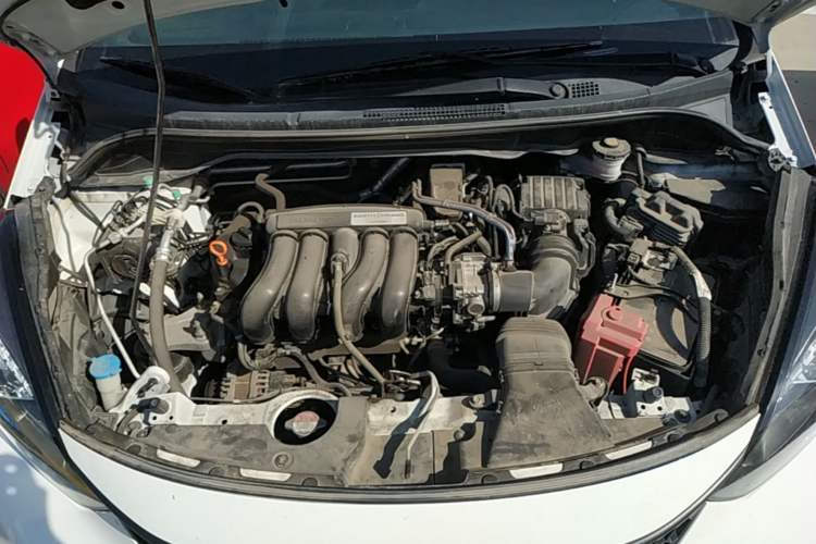 Used Honda Fit 2021 1.5L CVT Trendy Run Pro Edition Engine Bay