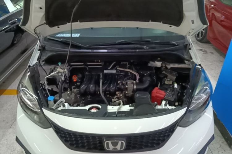 Used Honda Fit 2021 1.5L CVT Trend Edition Engine Bay