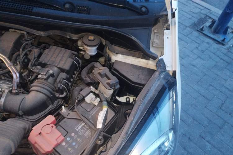 Used Honda Fit 2021 1.5L CVT Trend Edition Engine Bay Left