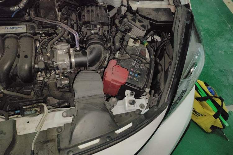 Used Honda Fit 2021 1.5L CVT Trend Edition Engine Bay Left