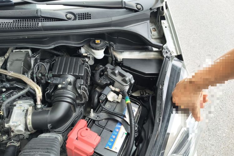 Used Honda Fit 2021 1.5L CVT Trend Edition Engine Bay Left