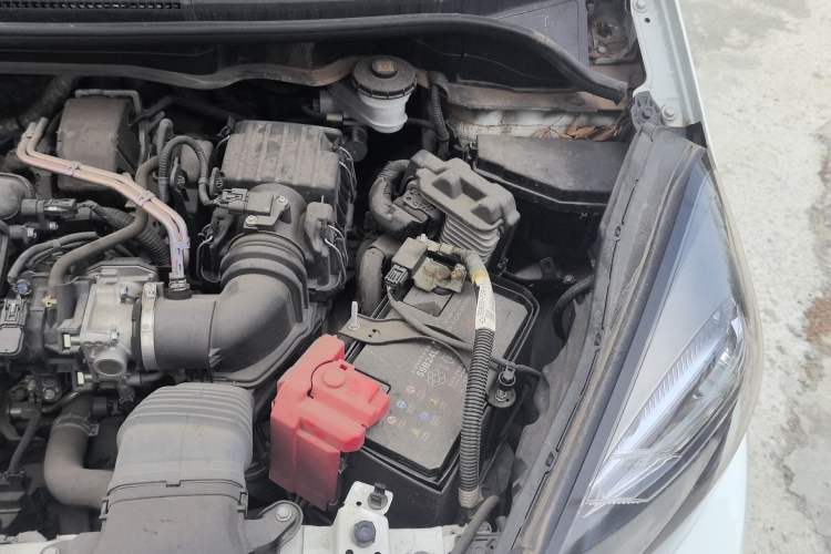 Used Honda Fit 2021 1.5L CVT Trend Edition Engine Bay Left