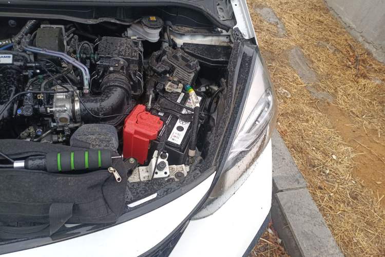 Used Honda Fit 2021 1.5L CVT Trend Edition Engine Bay Left