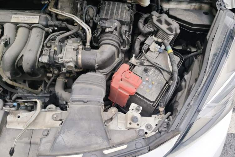 Used Honda Fit 2021 1.5L CVT Trendy Edition Engine Bay Left